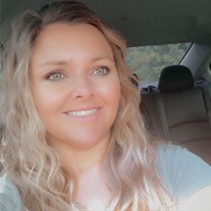 Meet your Posher, Savannah